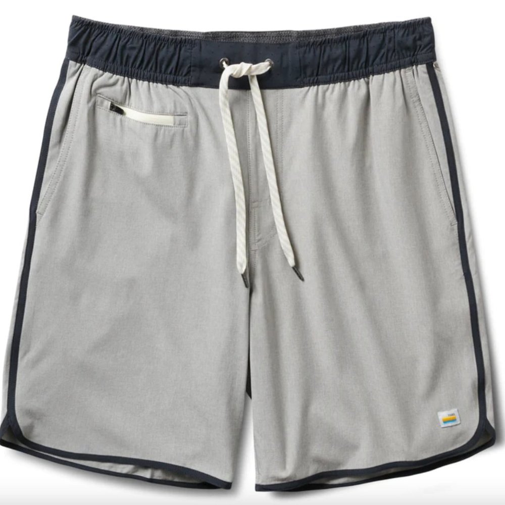 Vuori Banks Short - "Eucalyptus Linen"